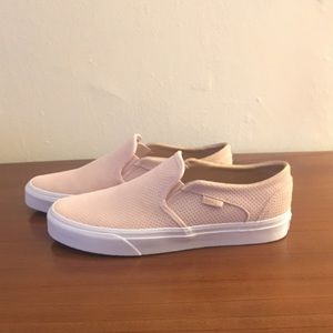 Vans - Asher Slip-on Sneaker